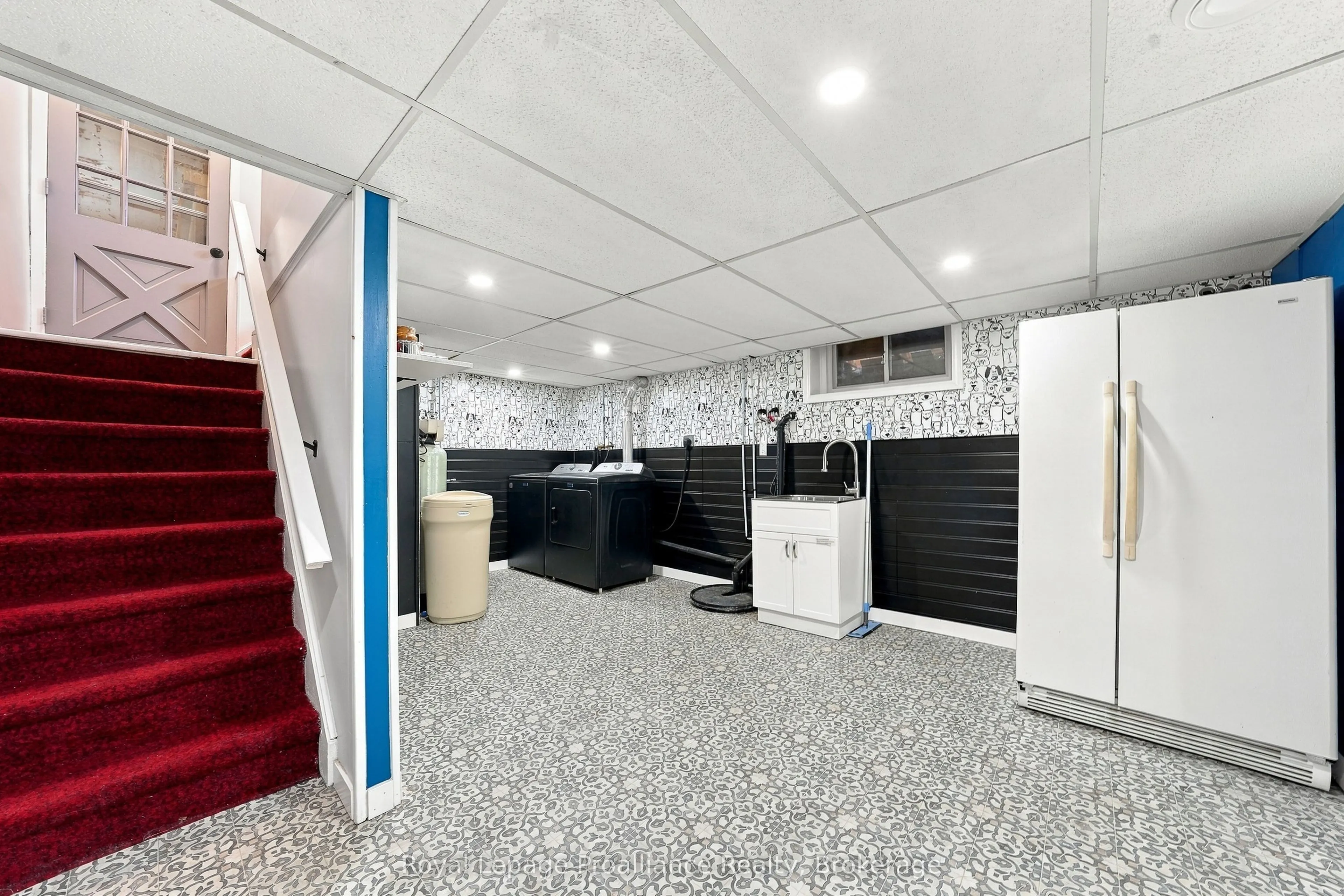 619 Ashley Street