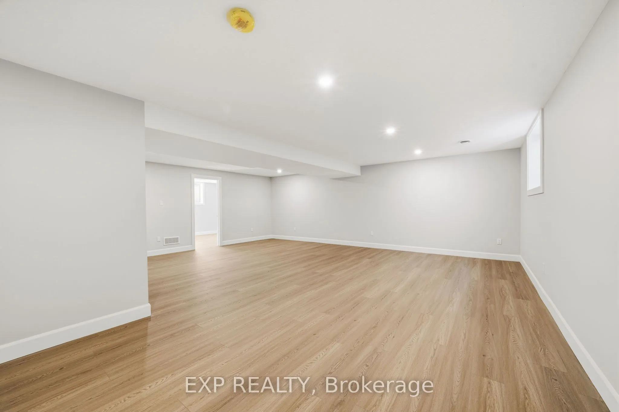 430 Head Street N #30