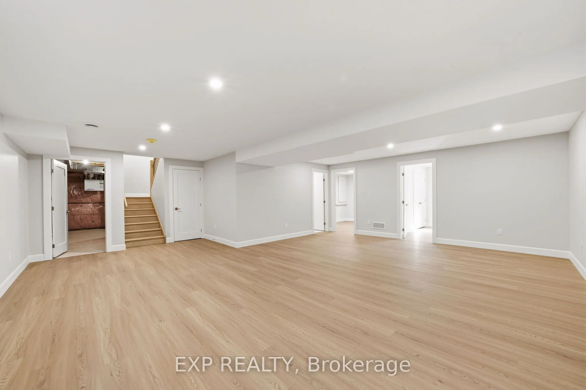 430 Head Street N #30