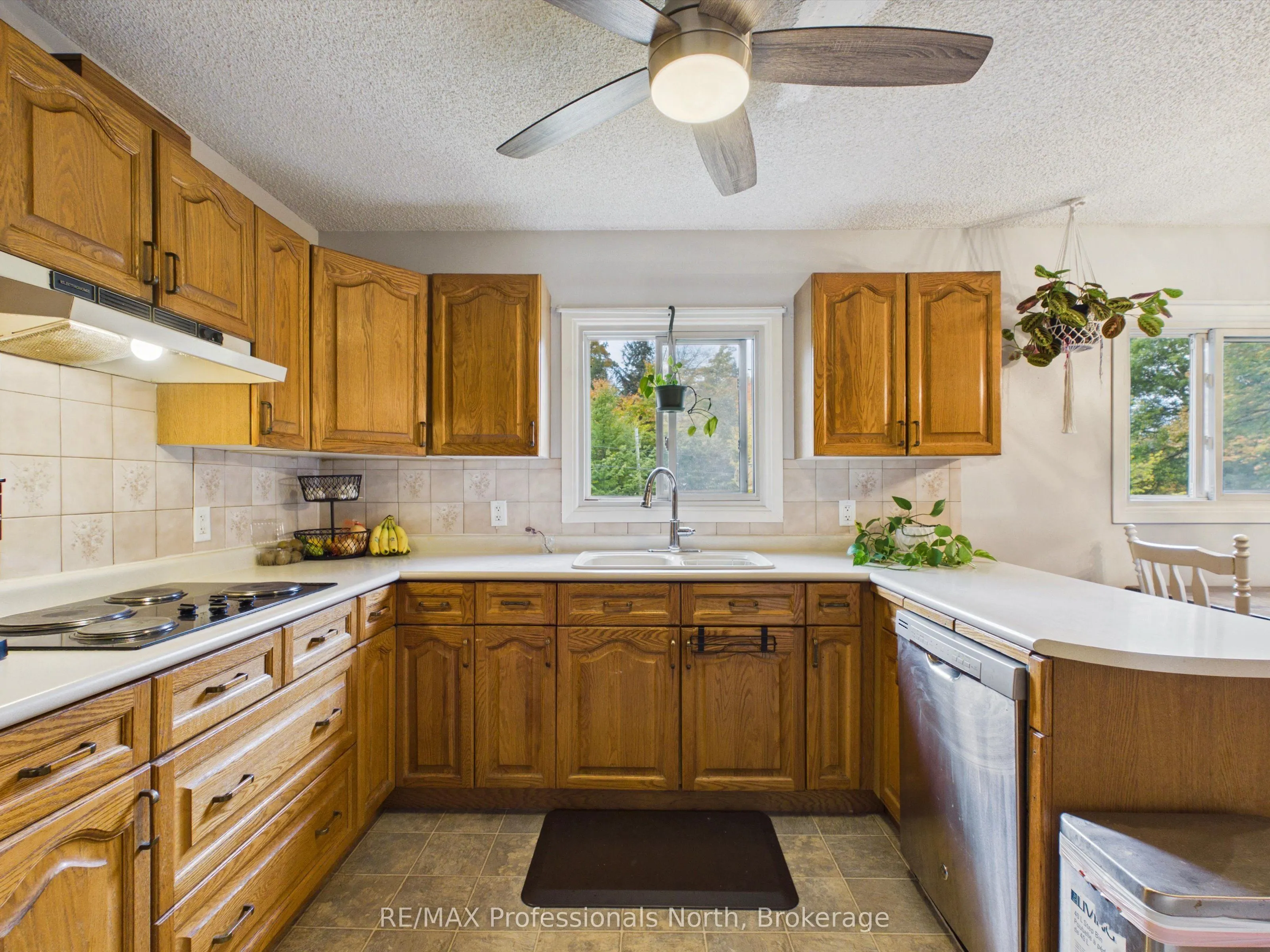 4226 Aspdin Road