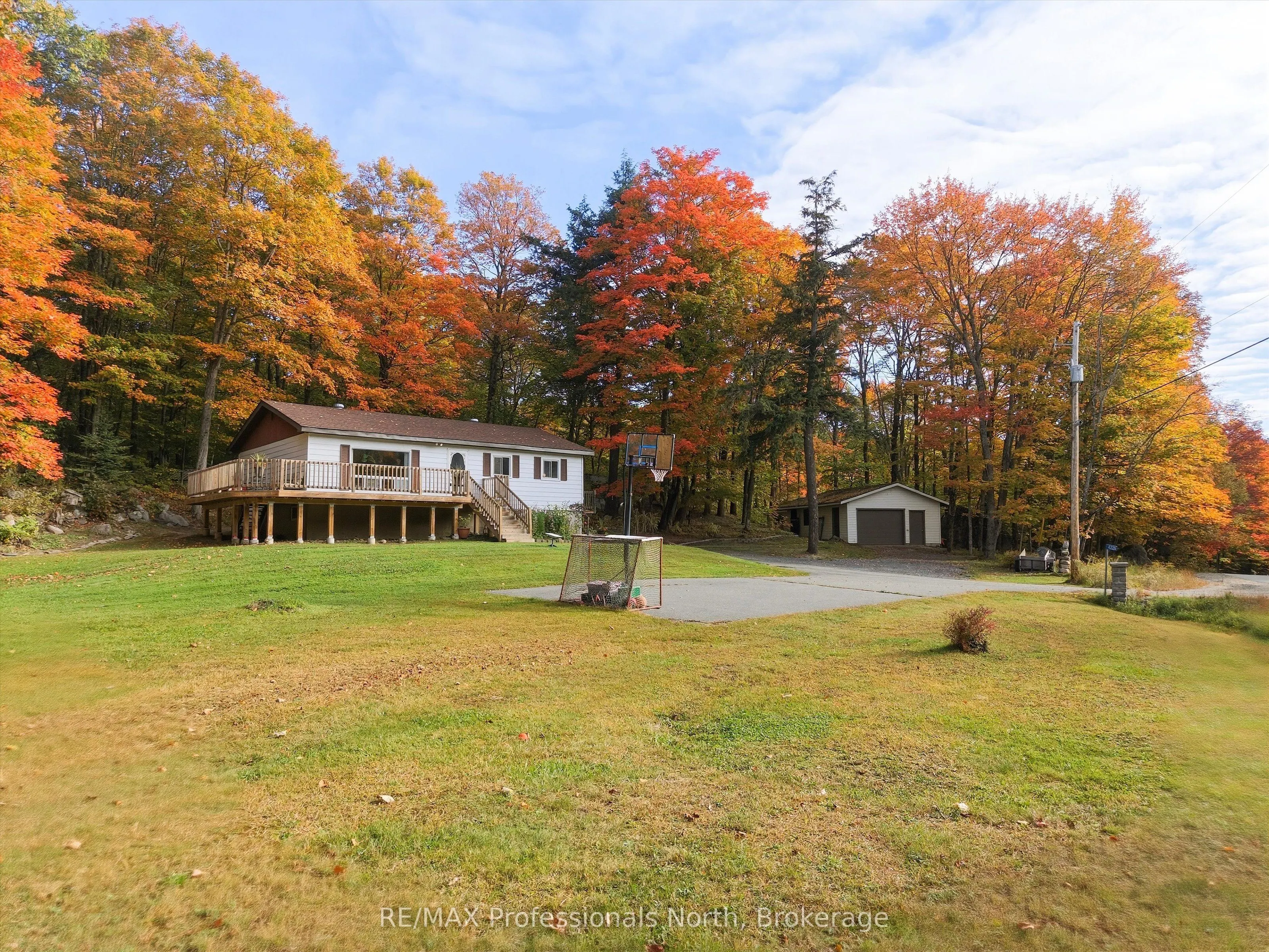 4226 Aspdin Road