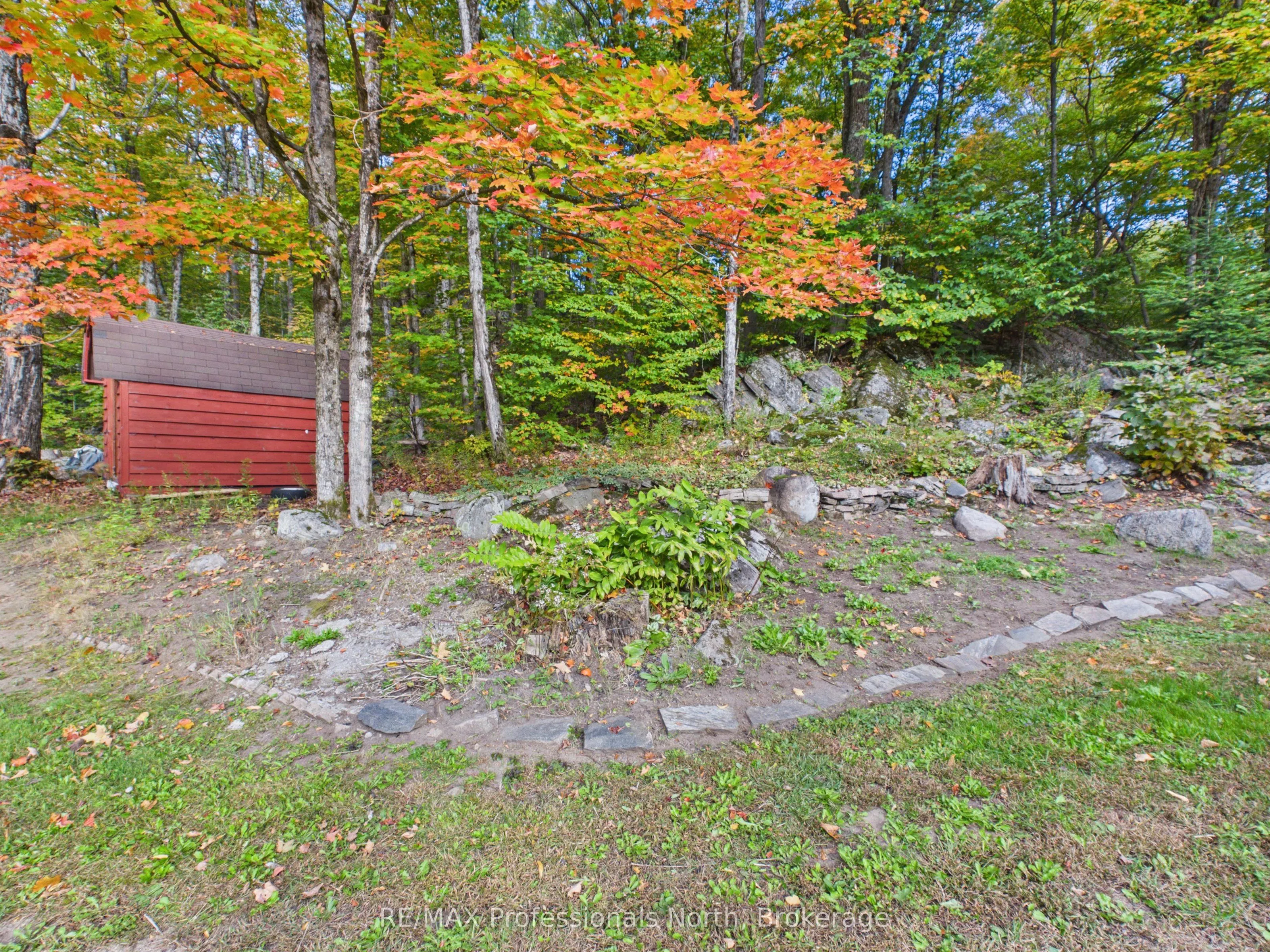 4226 Aspdin Road