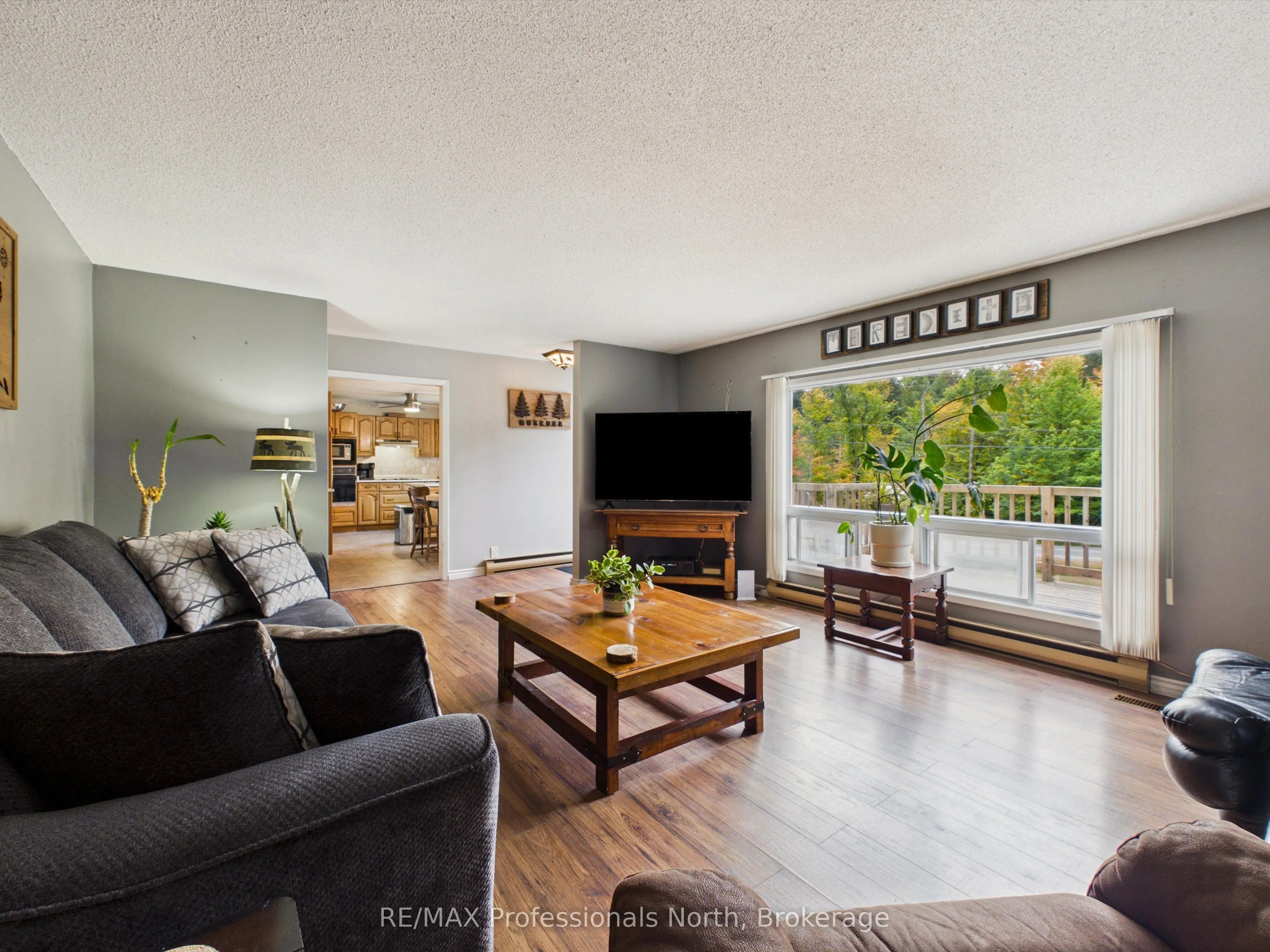 4226 Aspdin Road