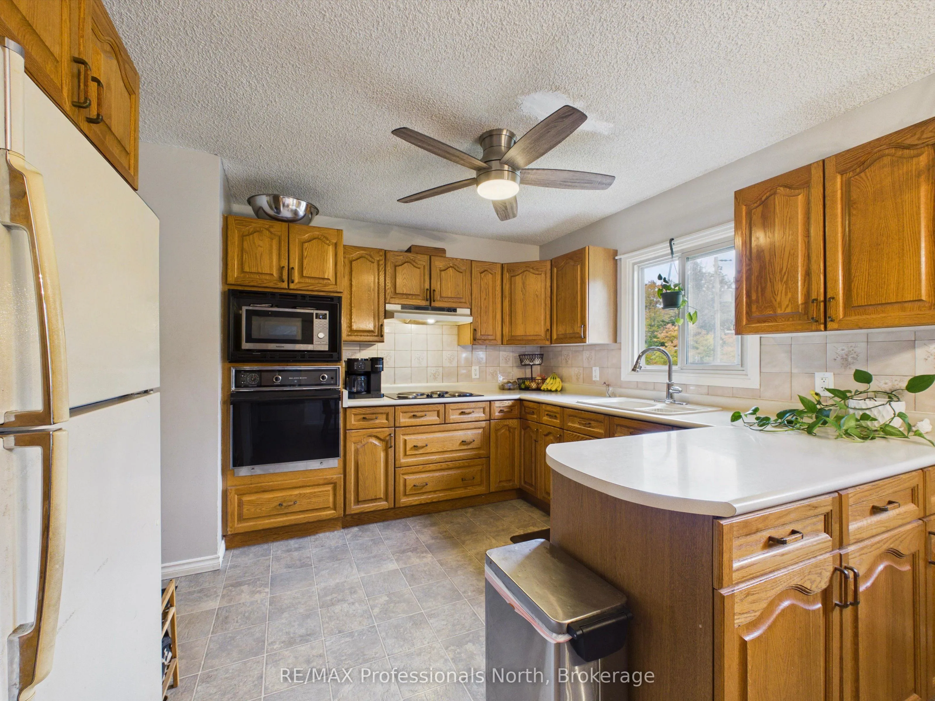 4226 Aspdin Road