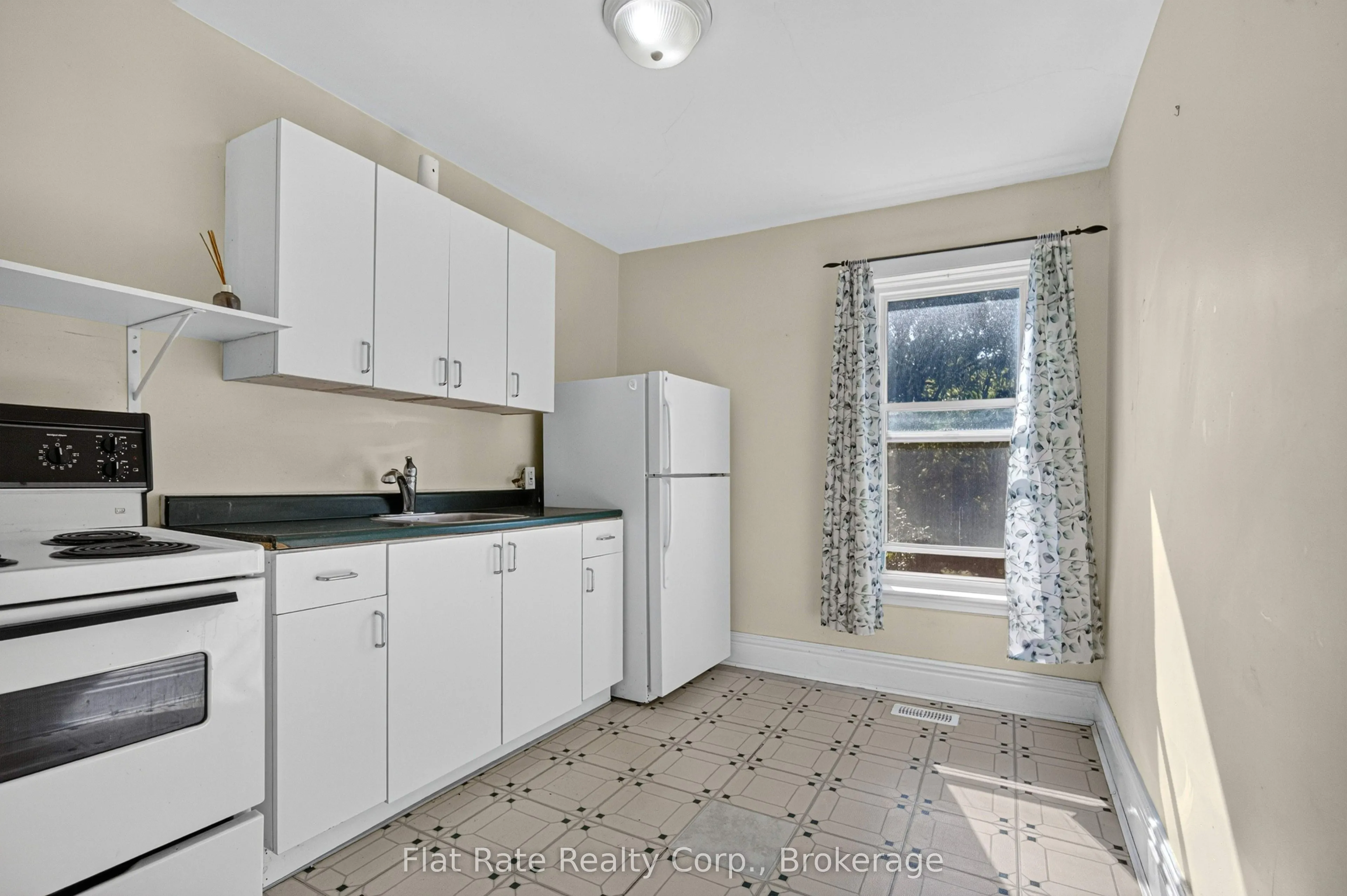 480 DONEGAL Street #2ND FLOOR