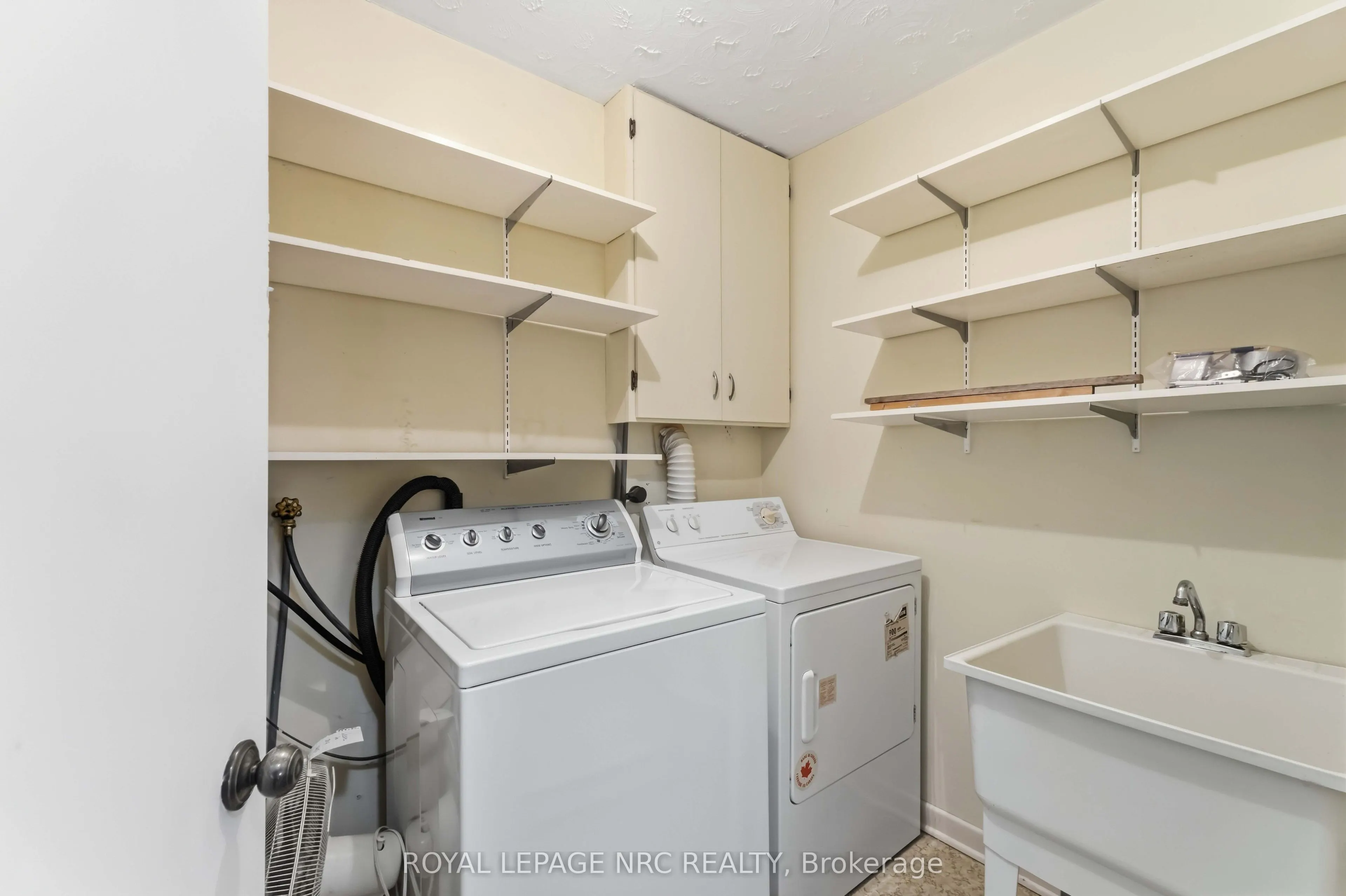 14 Sauer Avenue