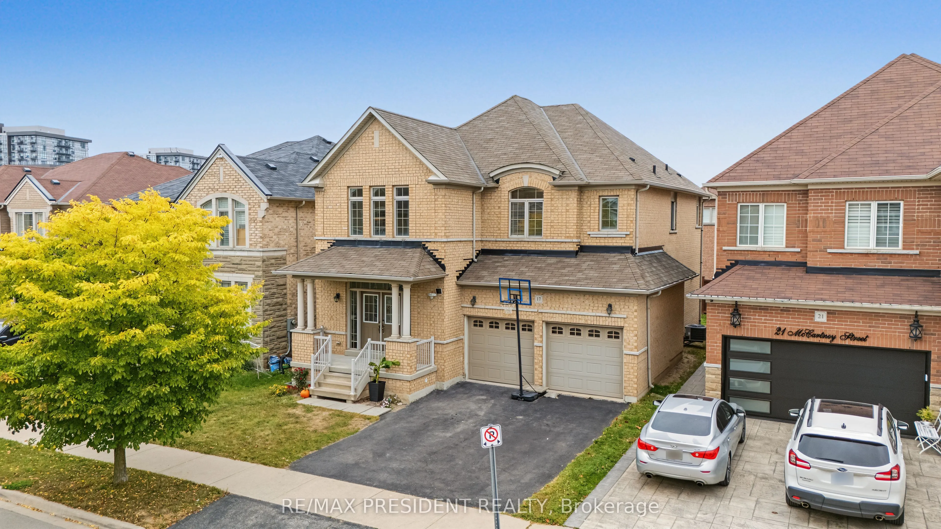 17 Mccartney Street