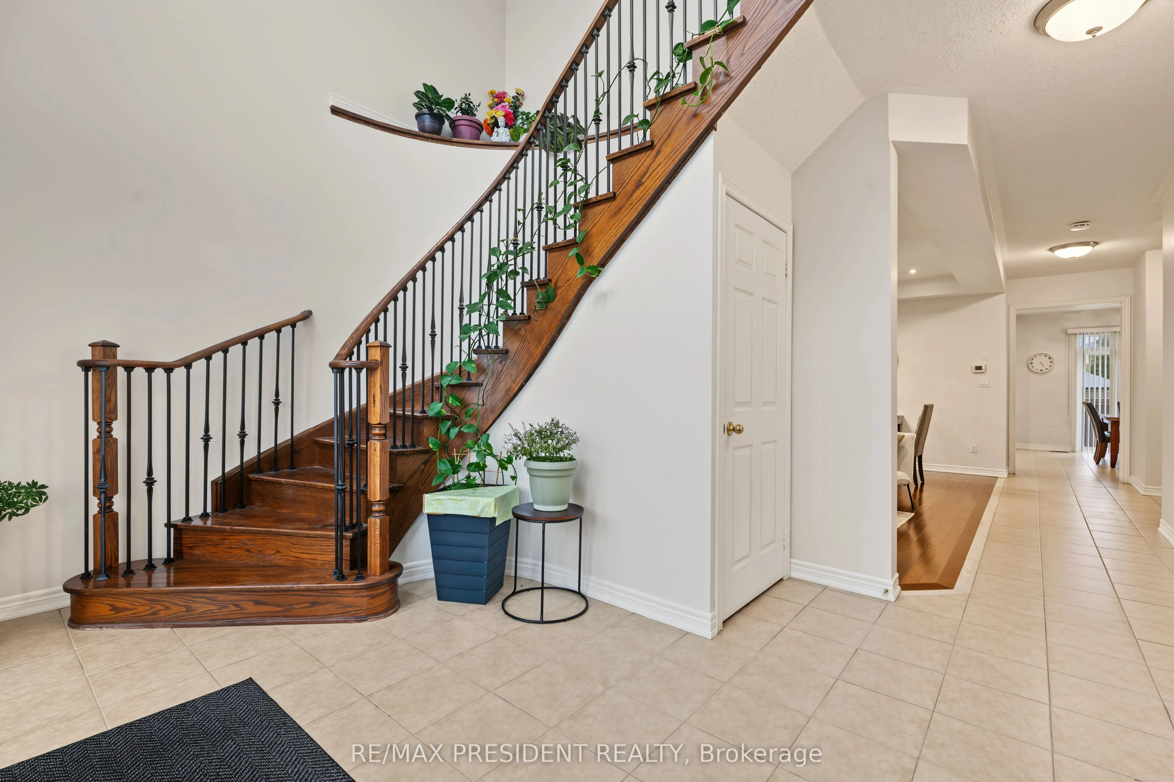 17 Mccartney Street