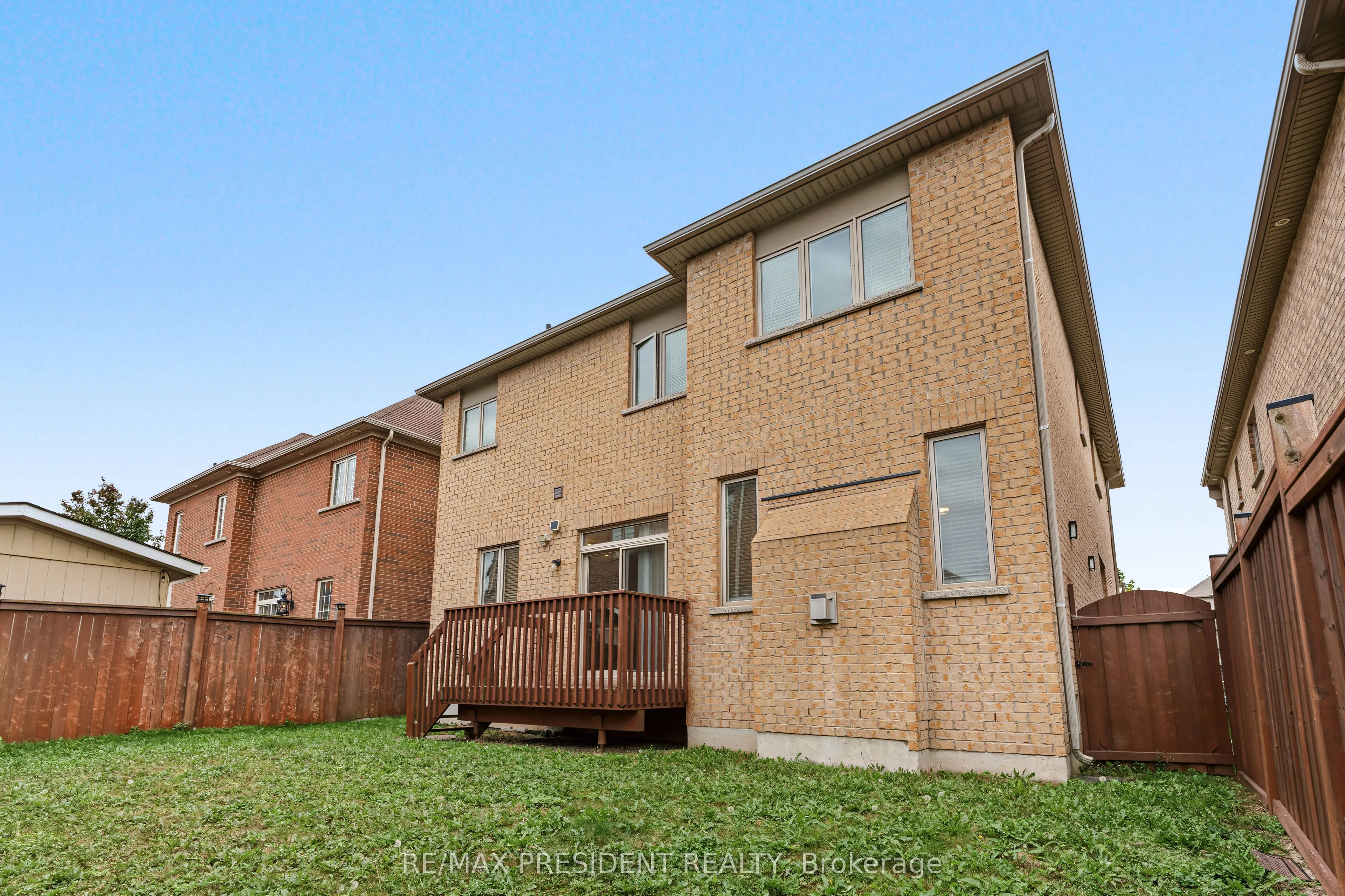 17 Mccartney Street