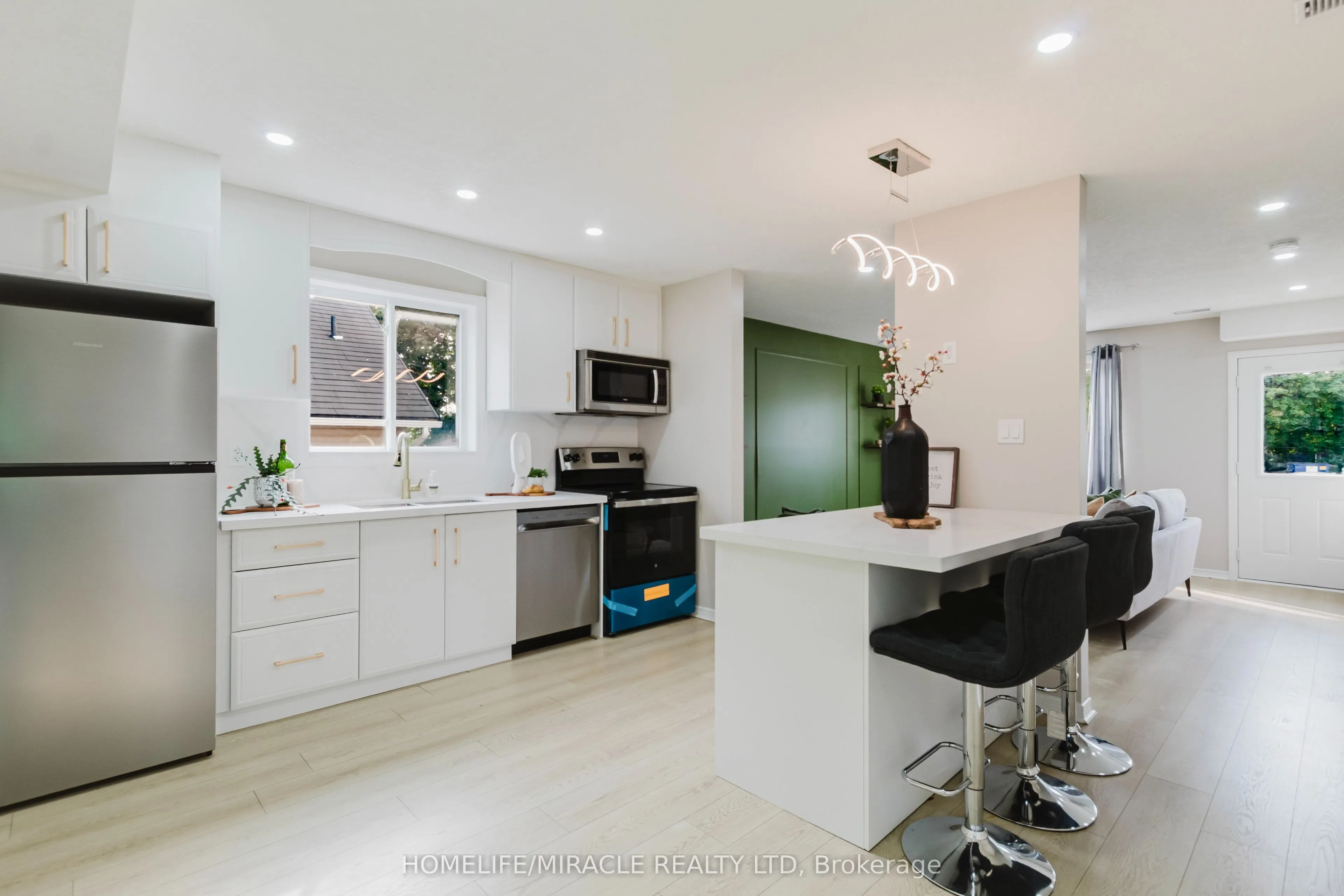 67 Kinzie Avenue