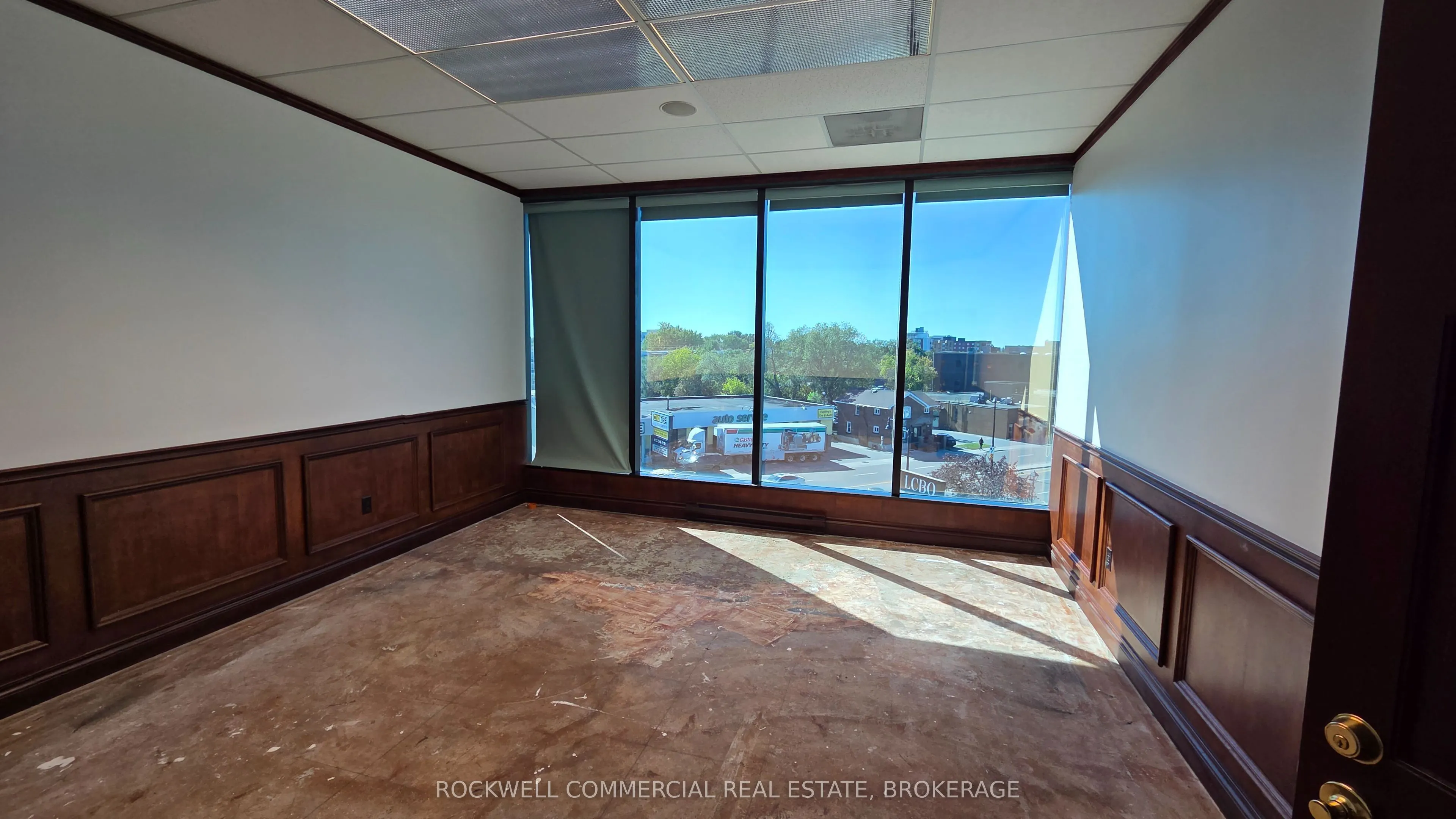 863 Princess Street #301