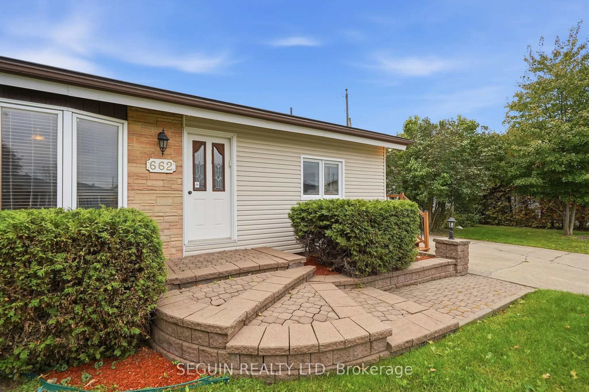 662 Rejane Crescent