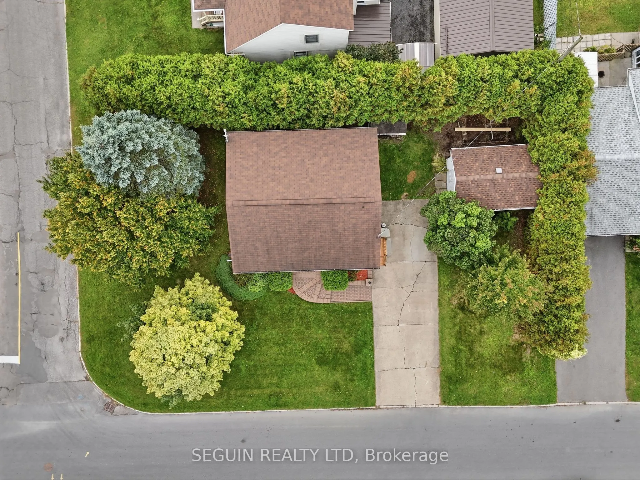 662 Rejane Crescent