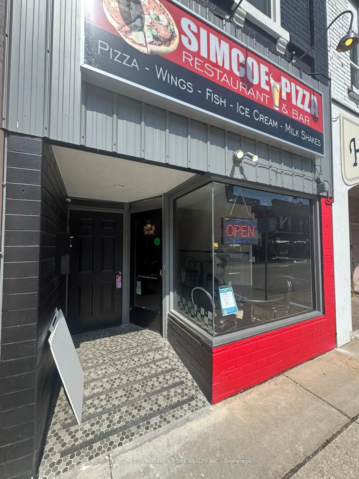 25 Robinson Street