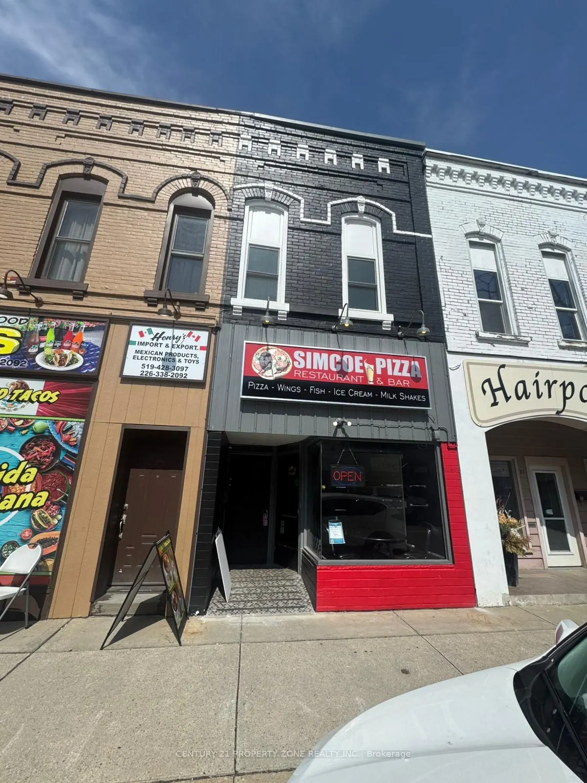 25 Robinson Street
