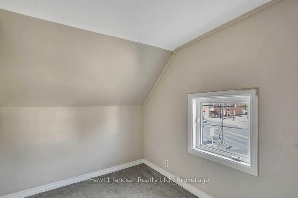 797 Hamilton Road