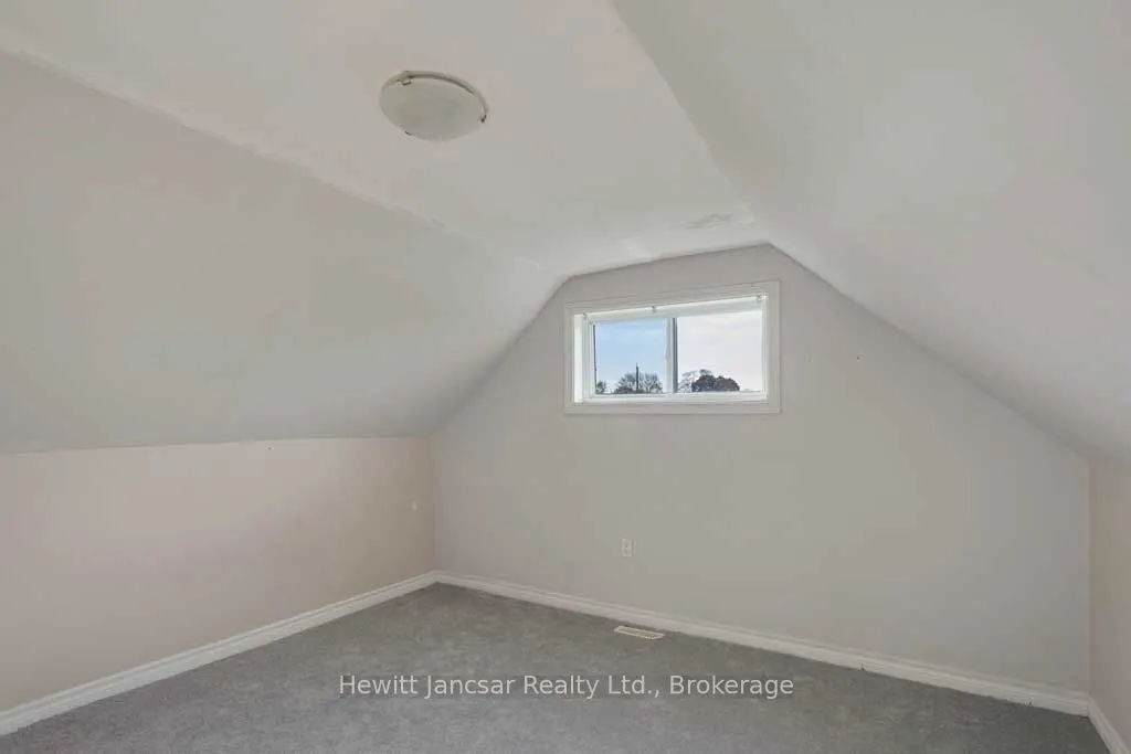797 Hamilton Road