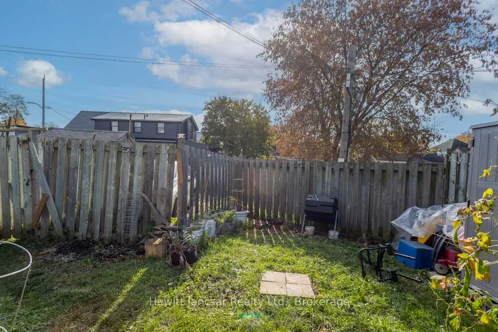 797 Hamilton Road
