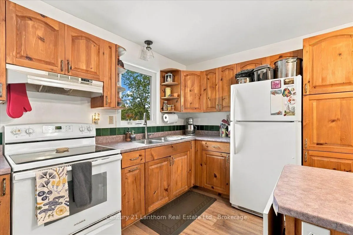 844 Cordova Road
