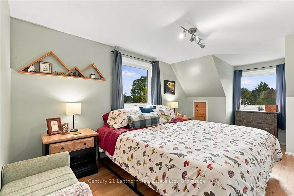 844 Cordova Road