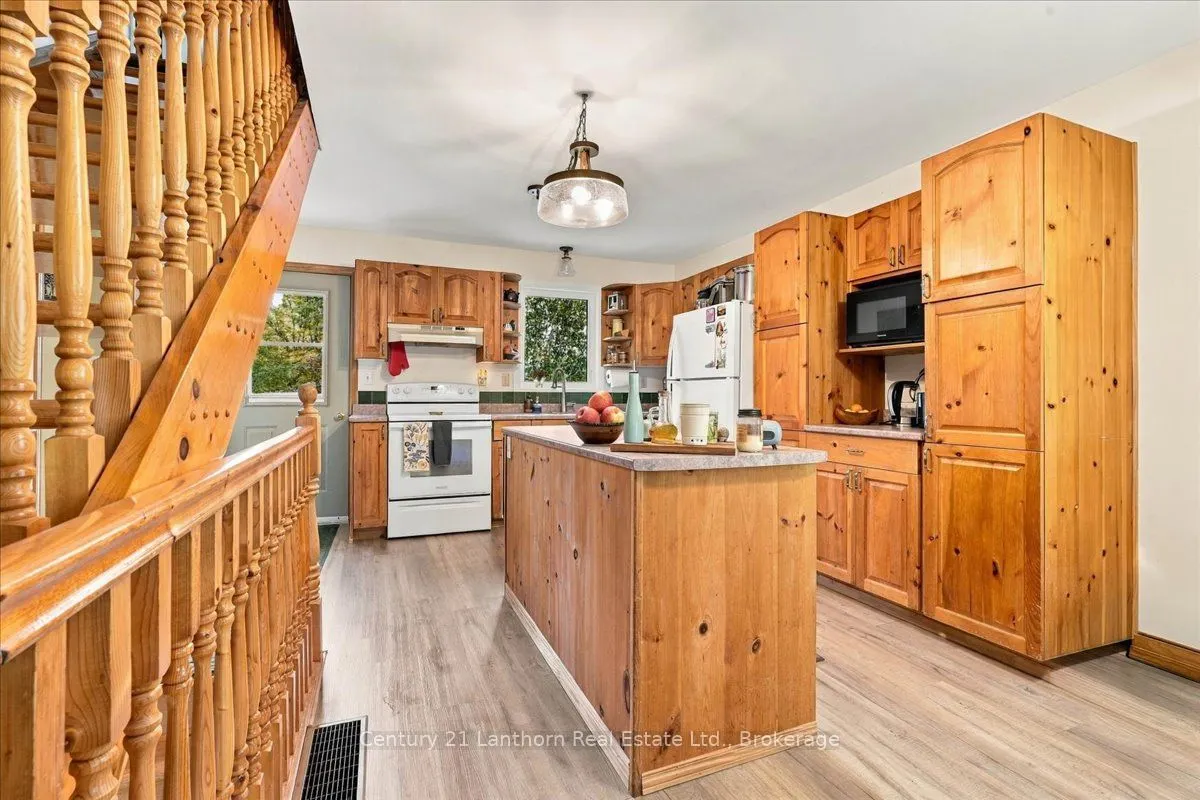 844 Cordova Road