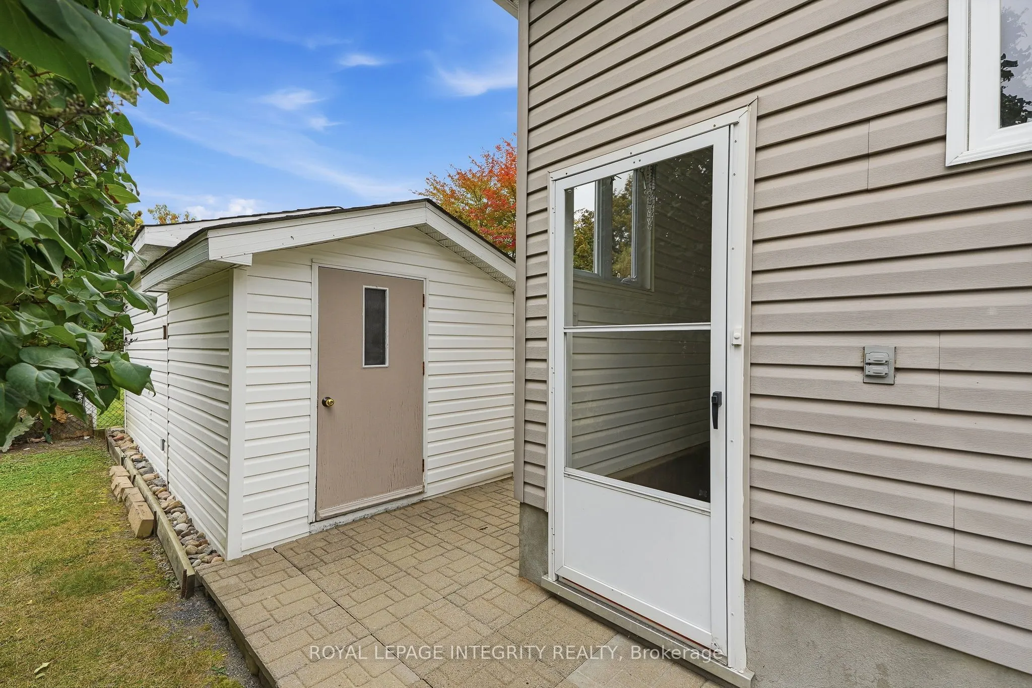 888 Hiawatha Park Road