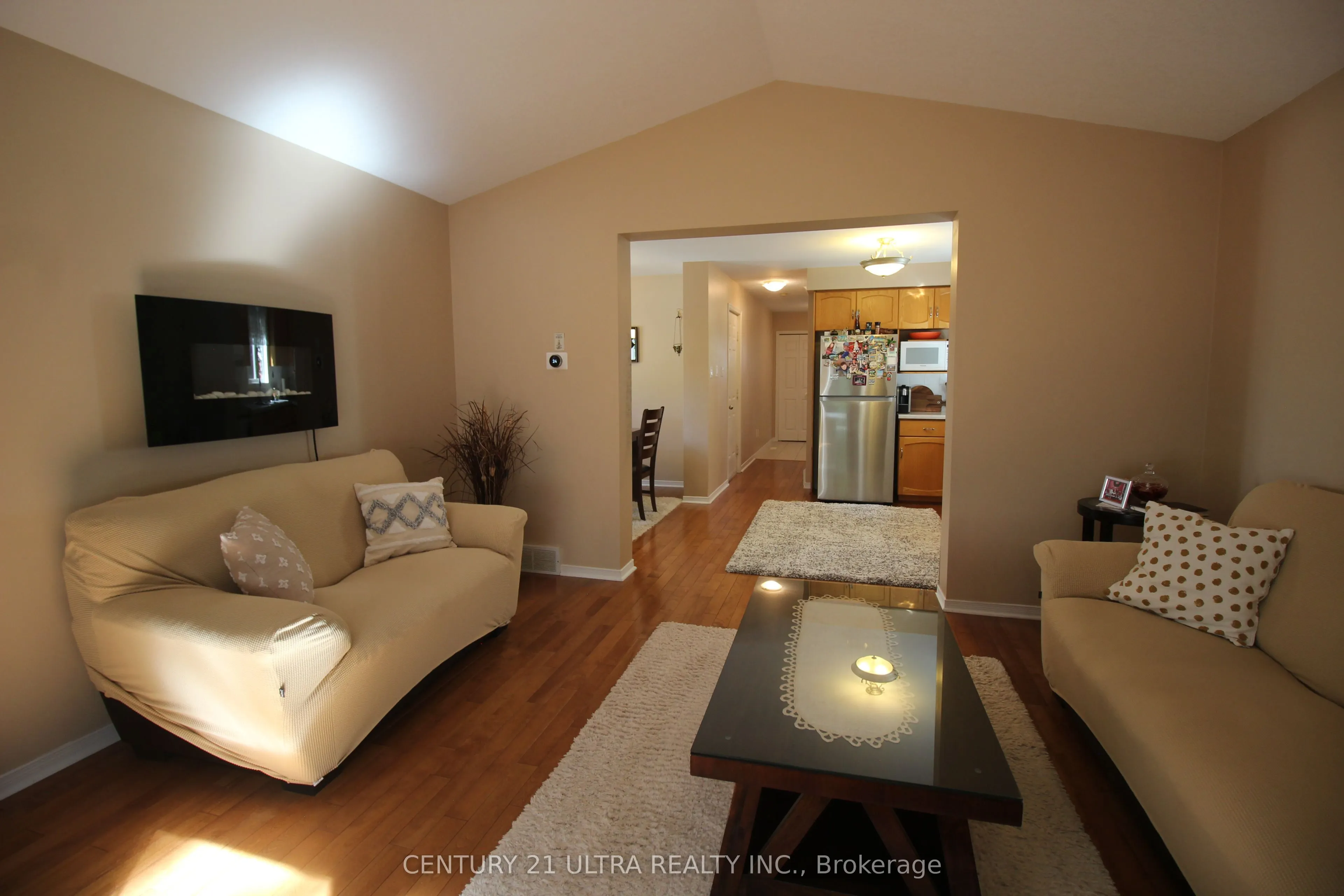 373 Brembel Crescent