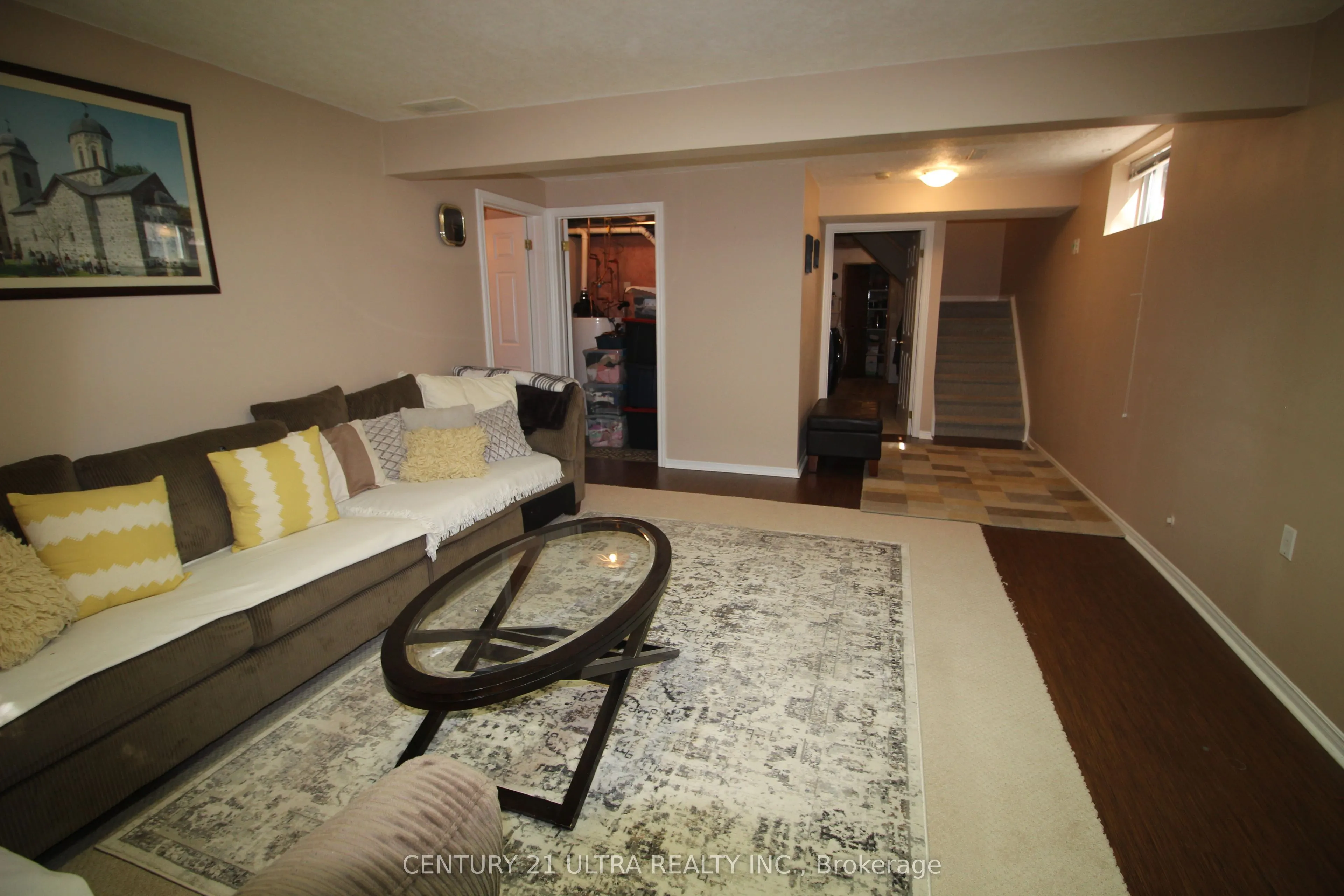 373 Brembel Crescent