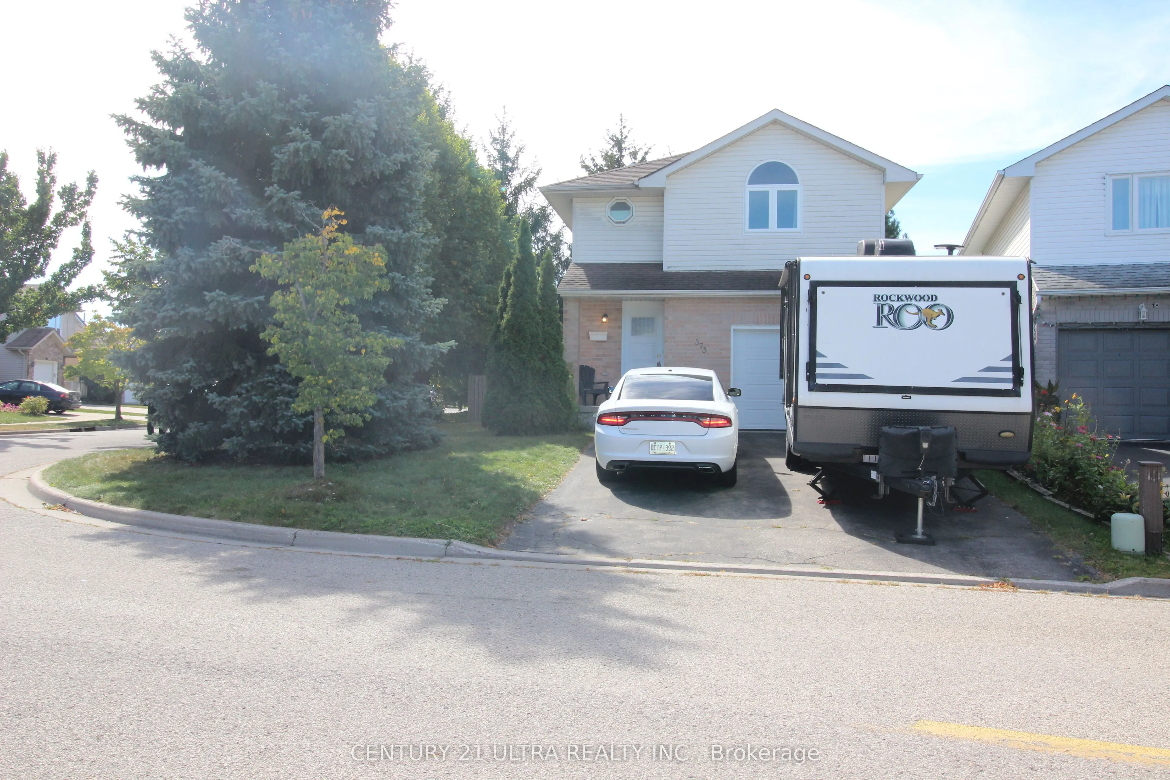 373 Brembel Crescent