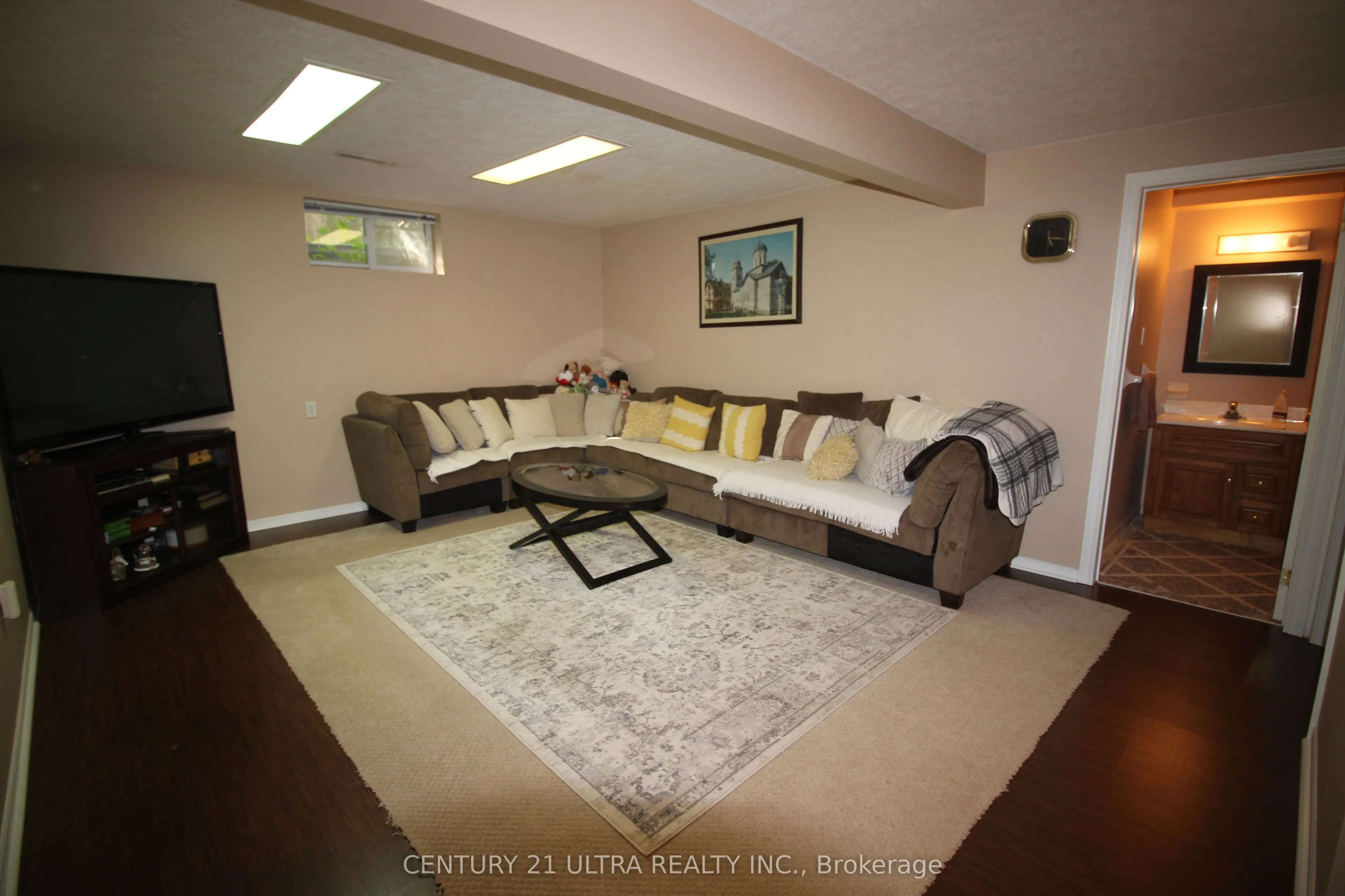 373 Brembel Crescent
