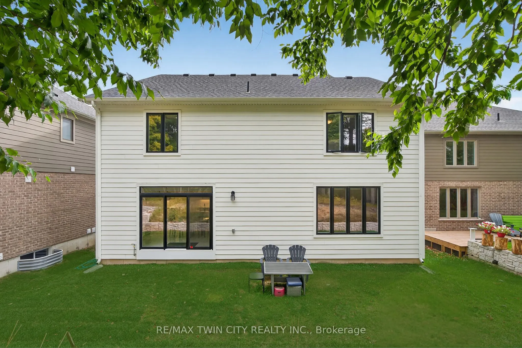 209 Jeffrey Place