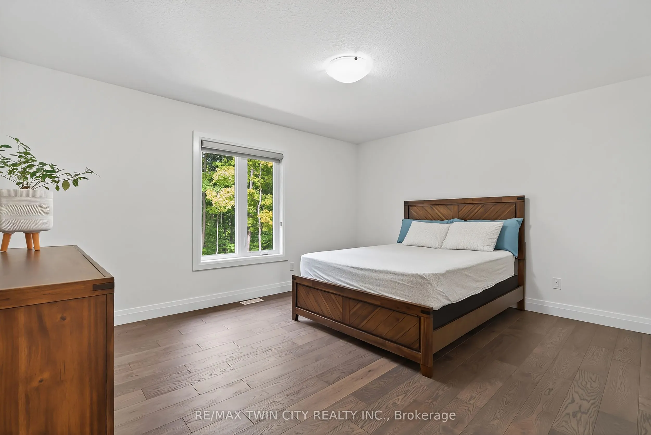 209 Jeffrey Place