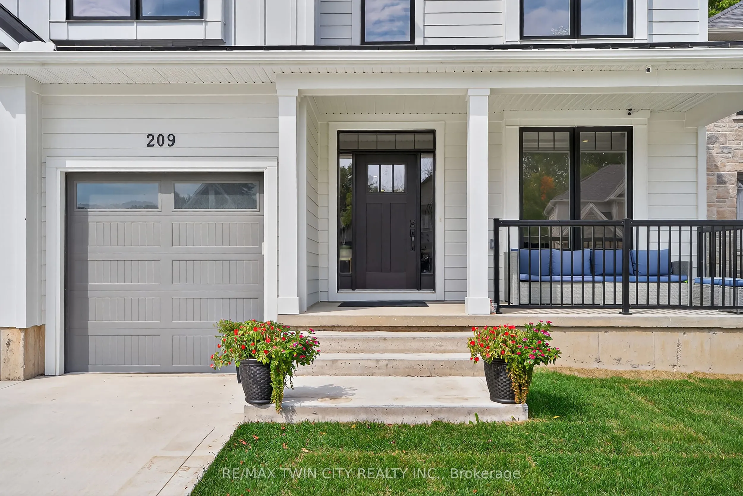 209 Jeffrey Place