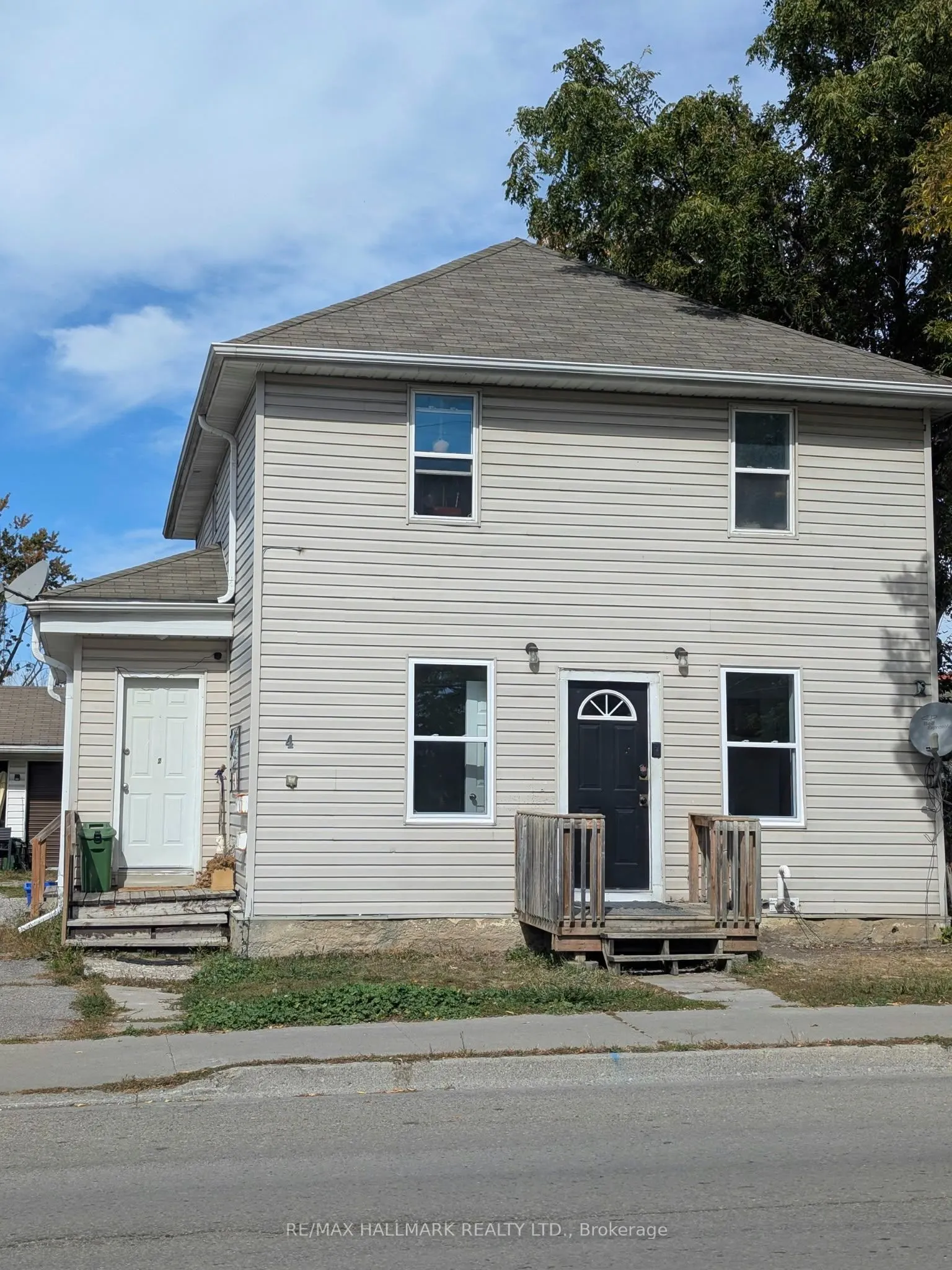 4 Mary Street