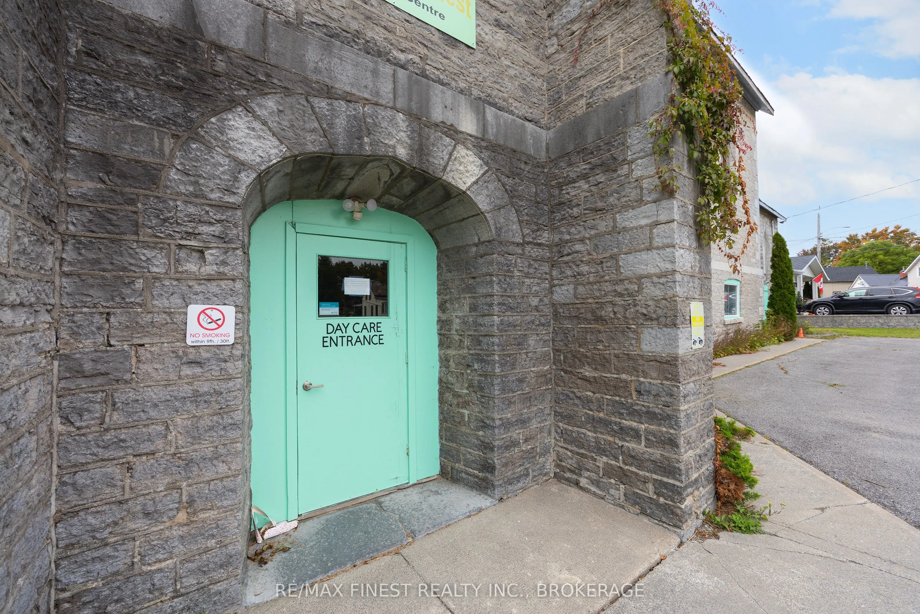 83 BRIDGE Street