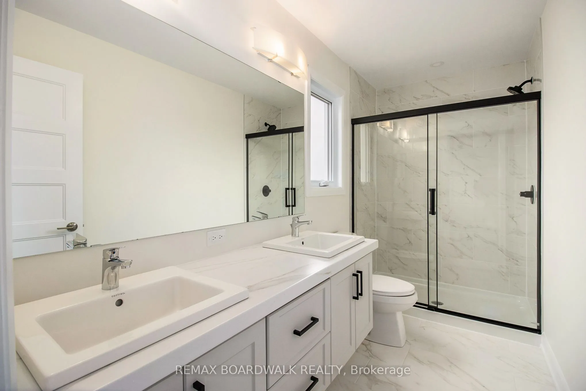 1194 Montblanc Crescent
