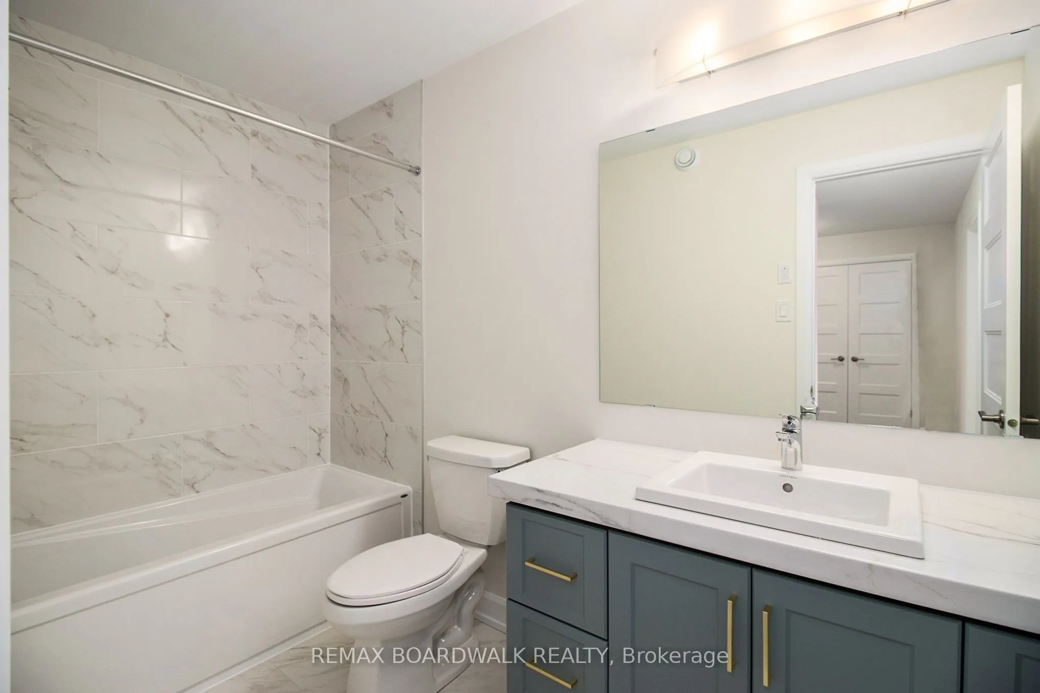 1194 Montblanc Crescent