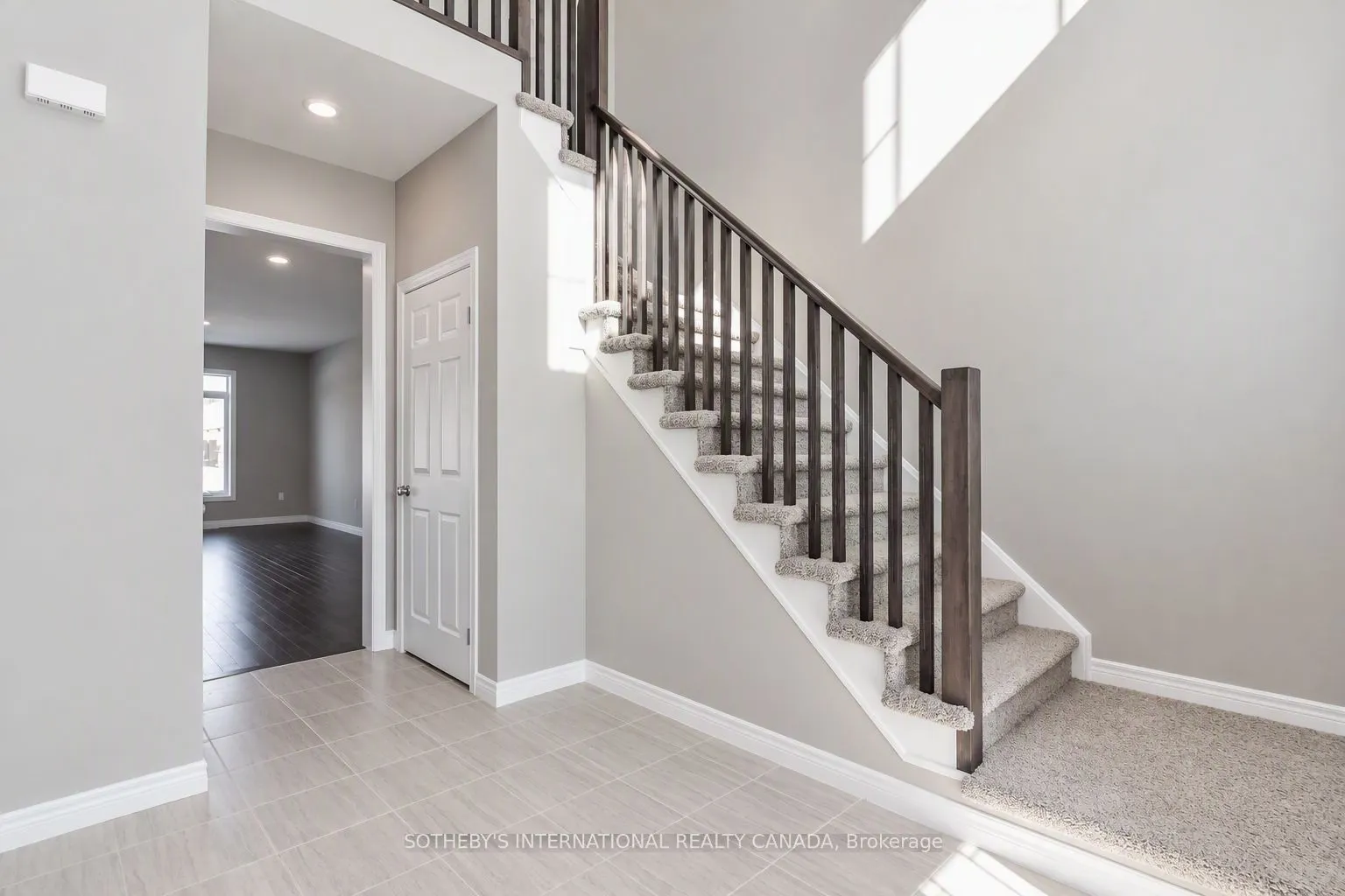 529 Anton Crescent