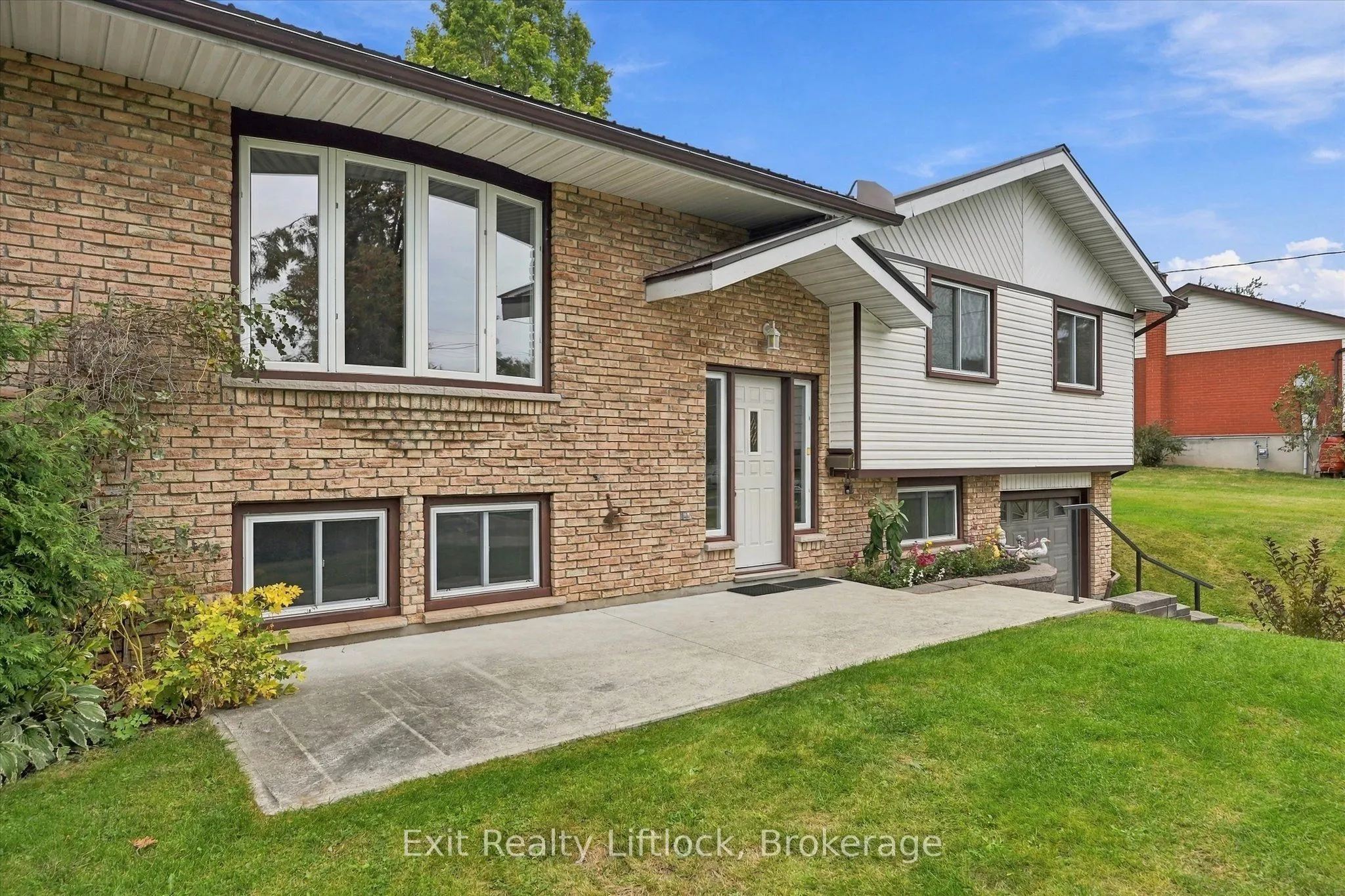 842 Chemongview Drive