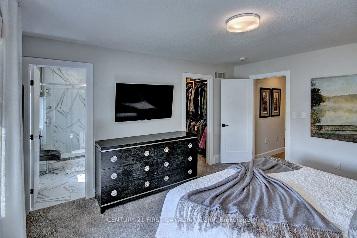 420 Old Wonderland Road #2