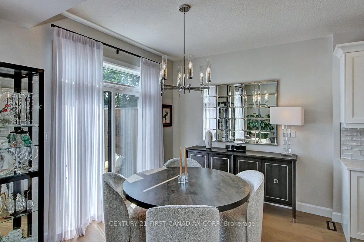 420 Old Wonderland Road #2