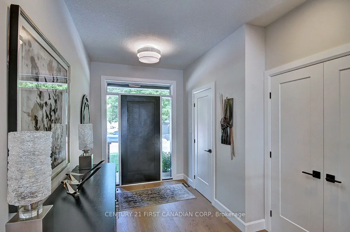 420 Old Wonderland Road #2