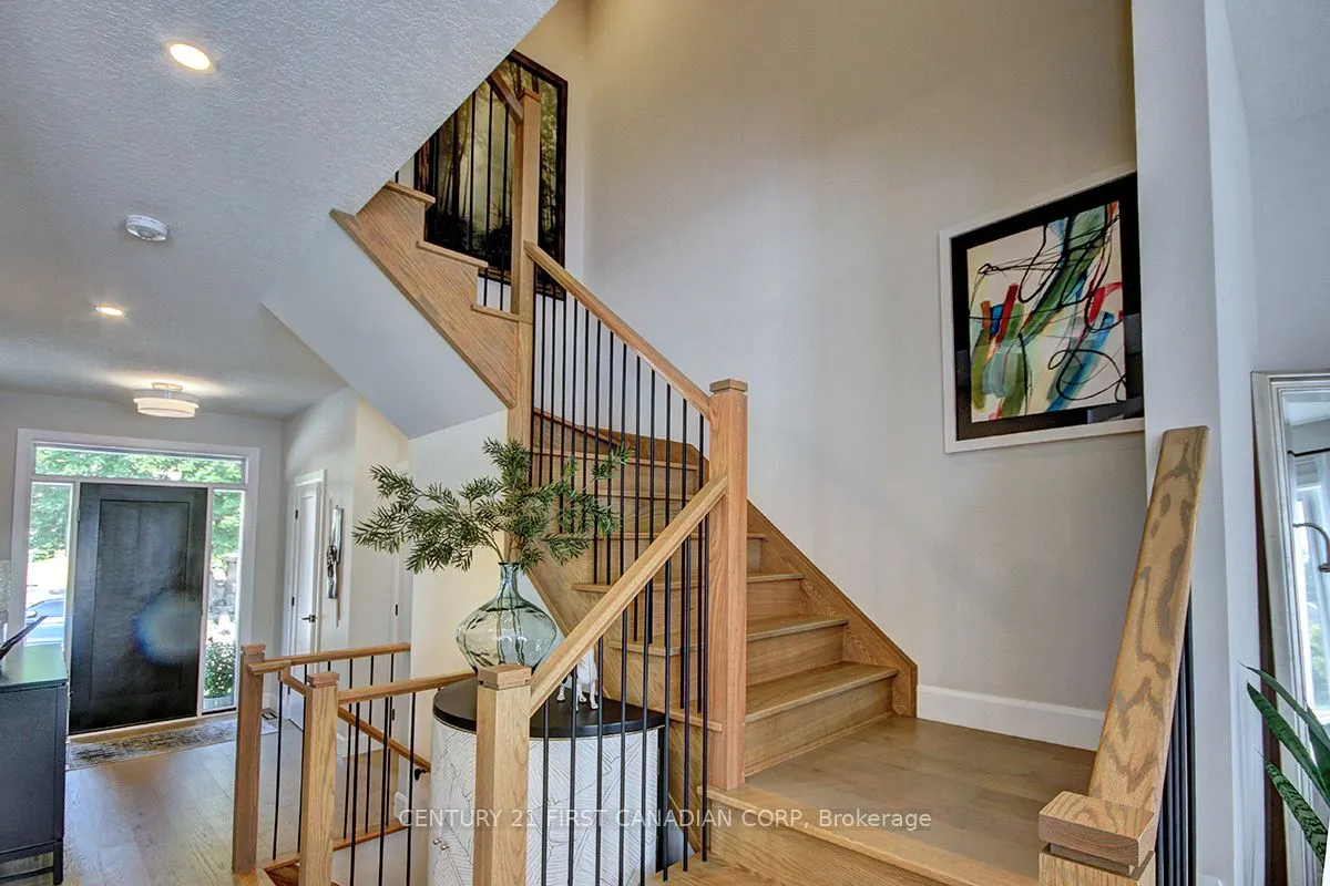 420 Old Wonderland Road #2