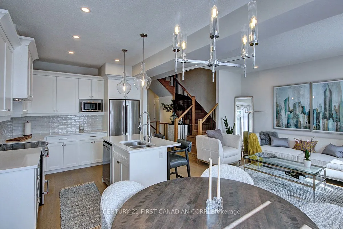 420 Old Wonderland Road #2