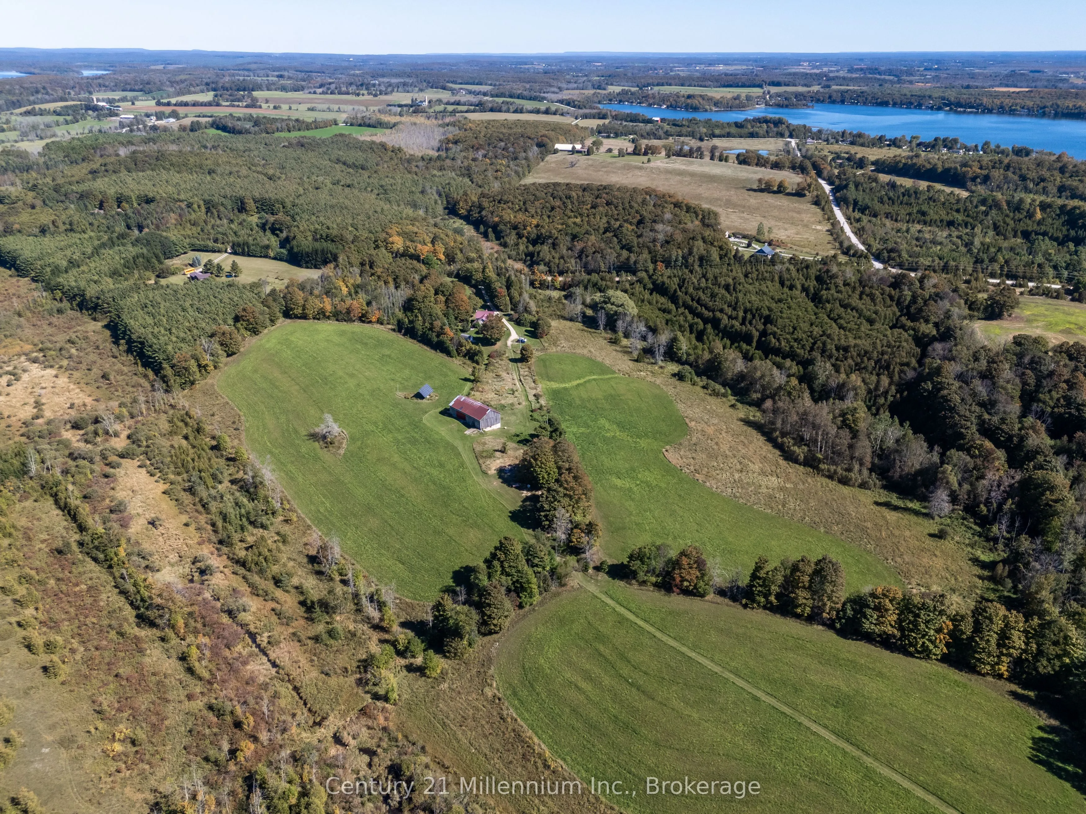 395 Elsinore Road N