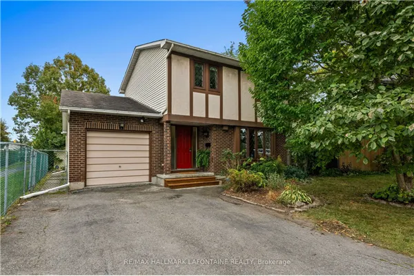 6440 Glen Knolls Drive Ottawa On K1C2X2 Drive