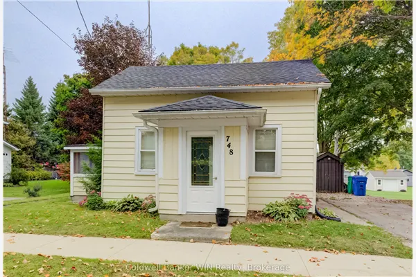 748 Arthur Street