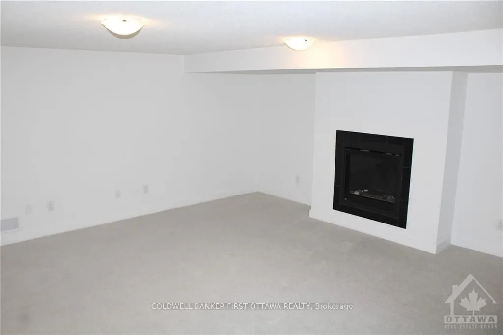 527 CORRETTO Place