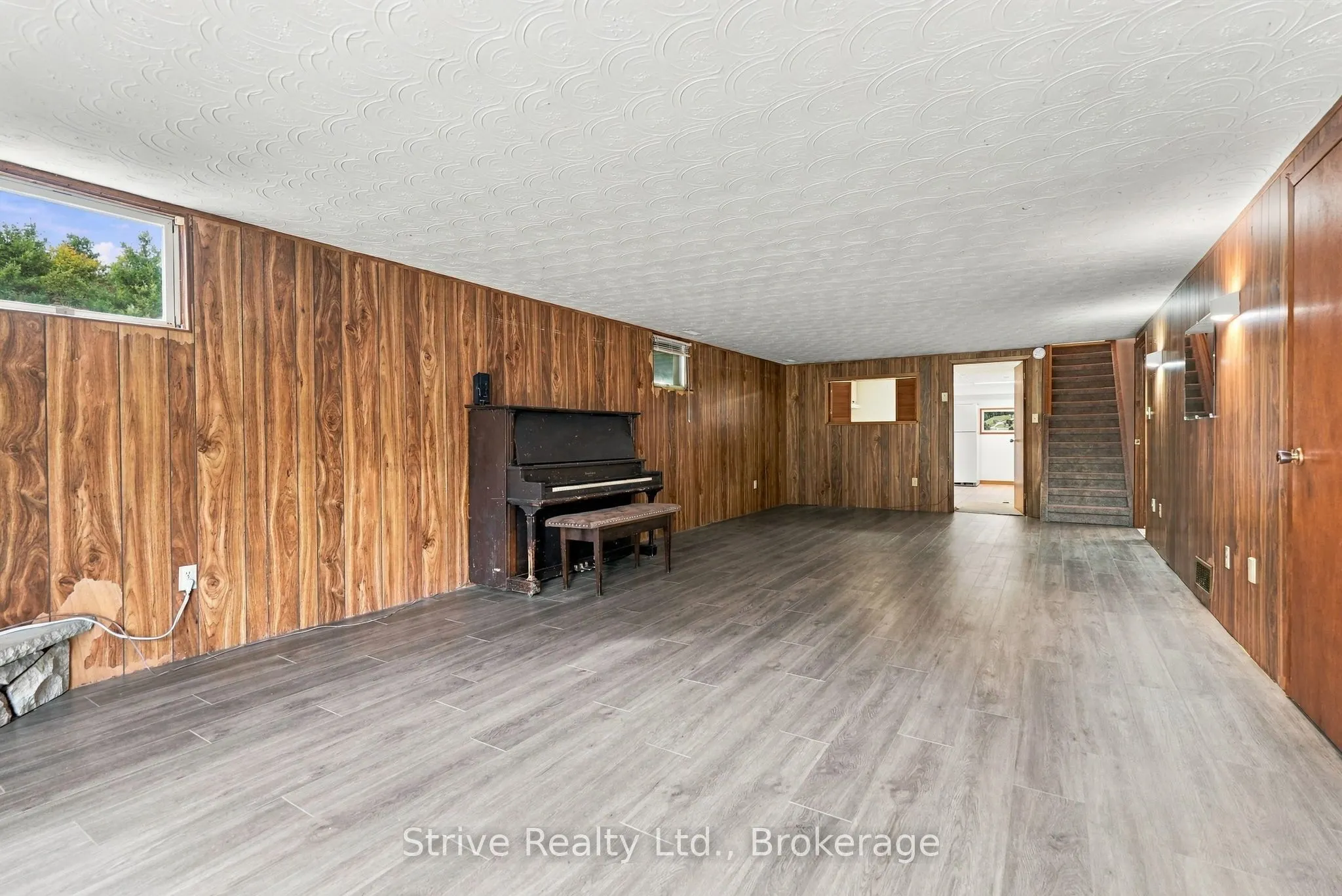 150 Woodland Road