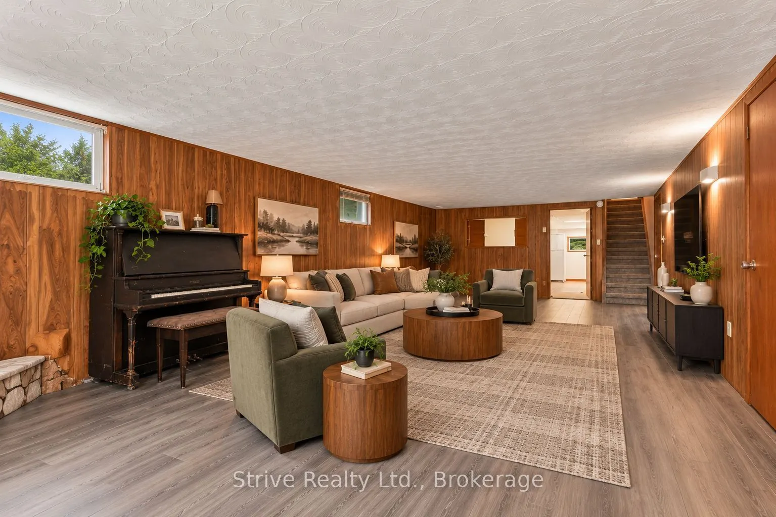 150 Woodland Road